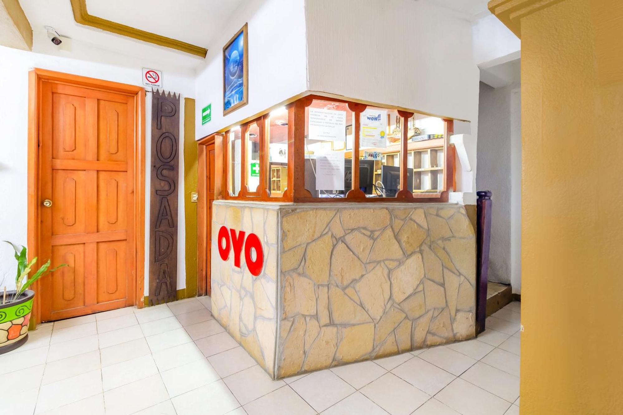 Oyo Hotel La Luna, Templo De Santo Domingo De Guzman San Cristóbal de Las Casas Exterior foto